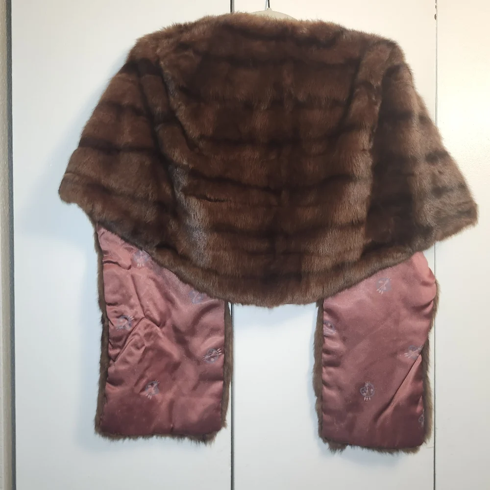 VTG Cullum's Augusta Fur Stole - Picture 3 of 3